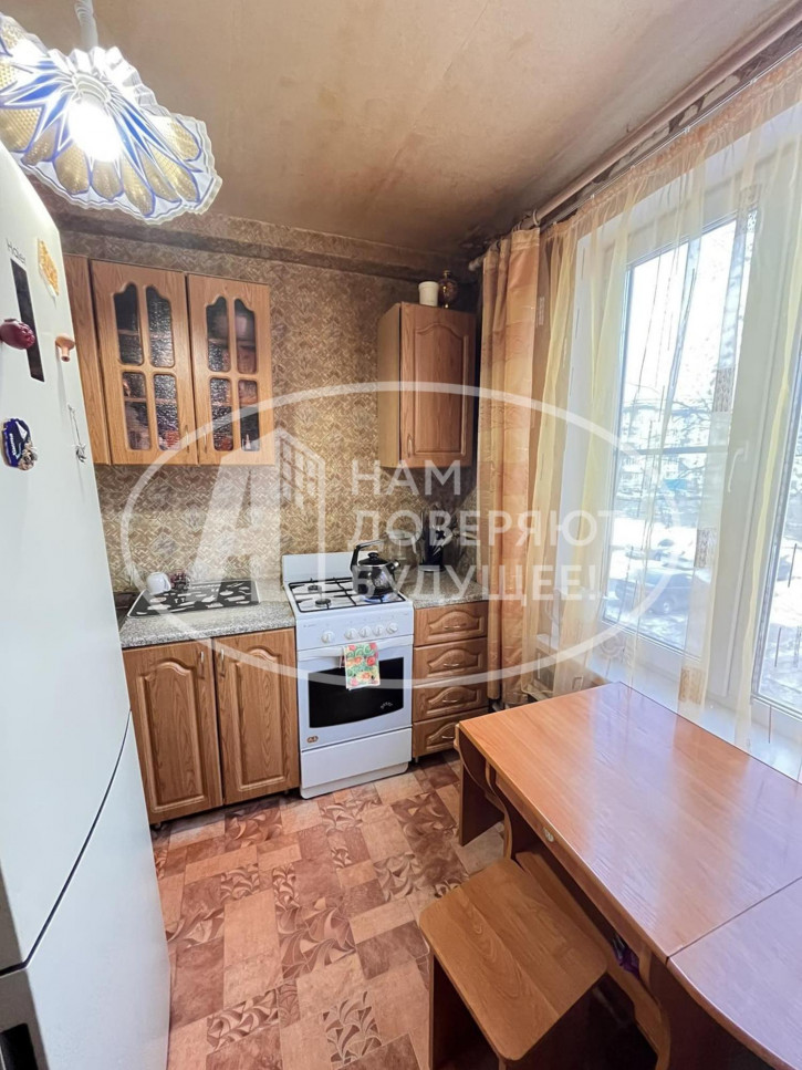 2-комн квартира улица Гайдара, 7