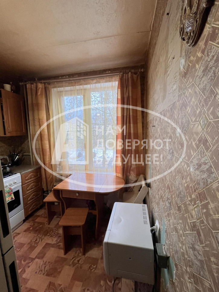 2-комн квартира улица Гайдара, 7