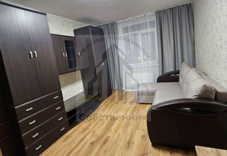 4-комн квартира Грамши ул, 82