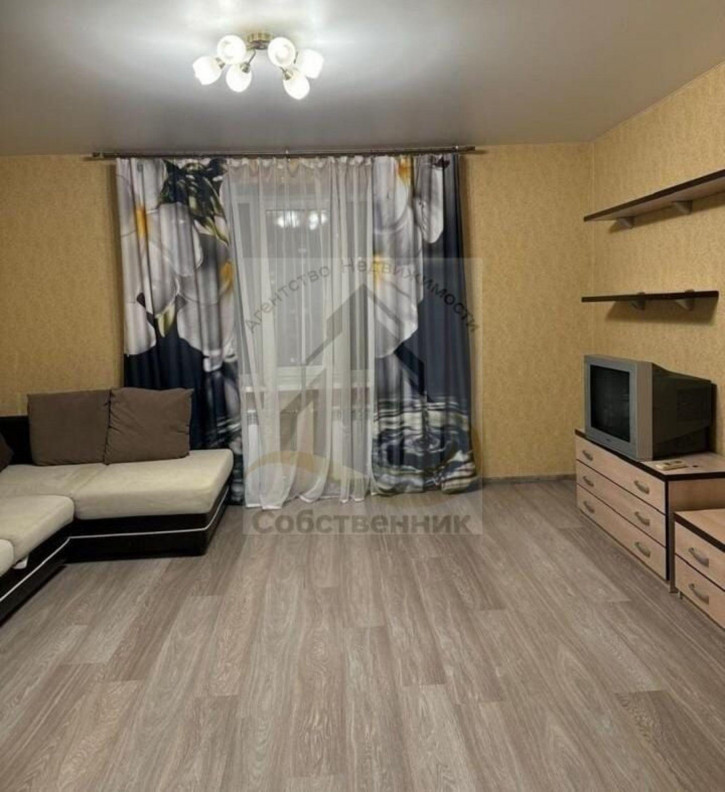 3-комн квартира Переверткина ул, 1/6