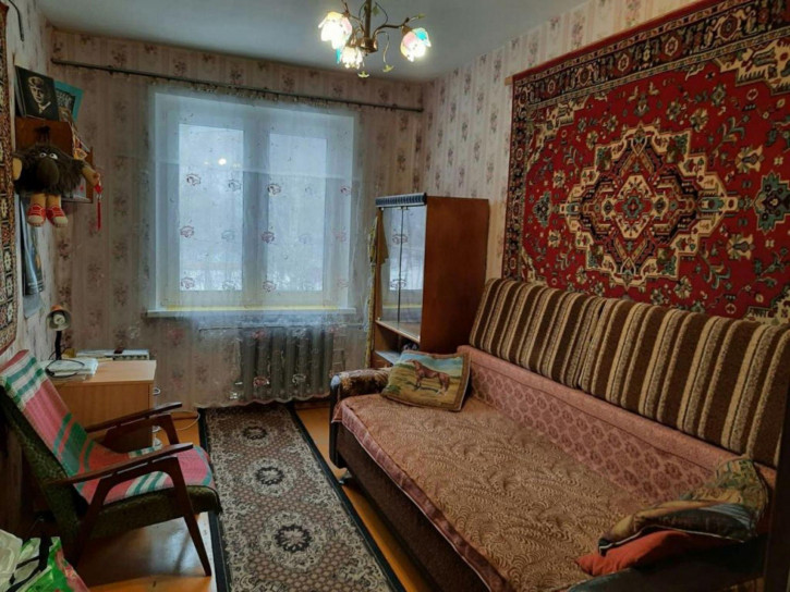 2-комн квартира Строителей ул, 8А
