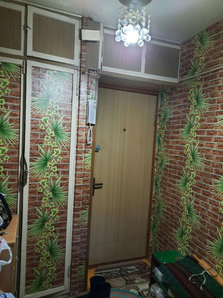 2-комн квартира Строителей ул, 8А