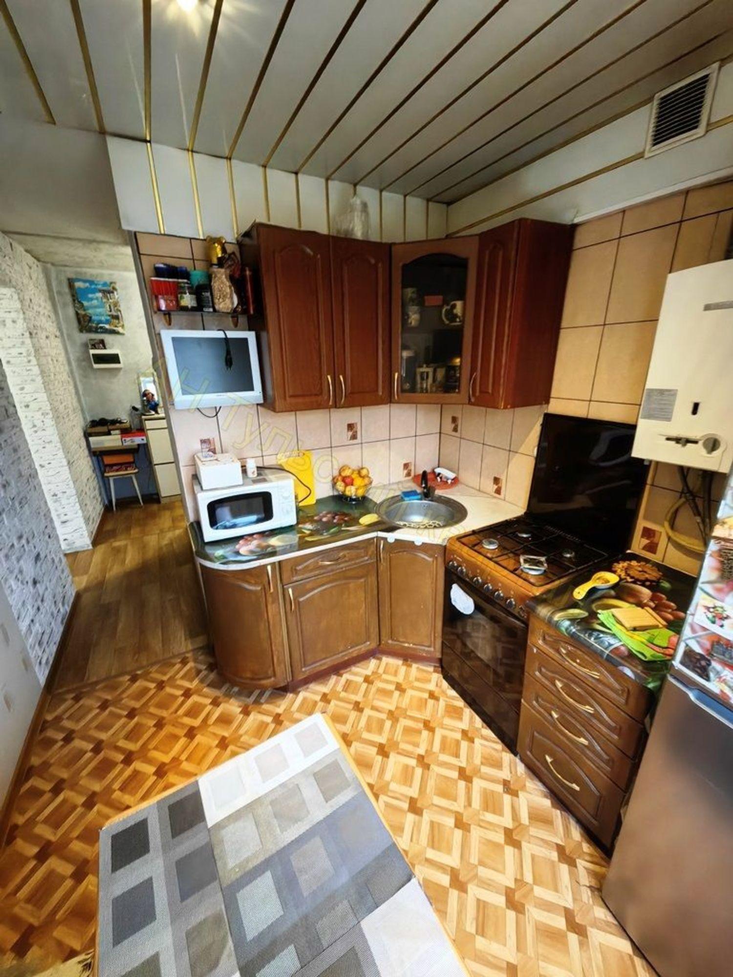 Купить квартиру за 4 500 000 рублей на Металлургов ул, 61