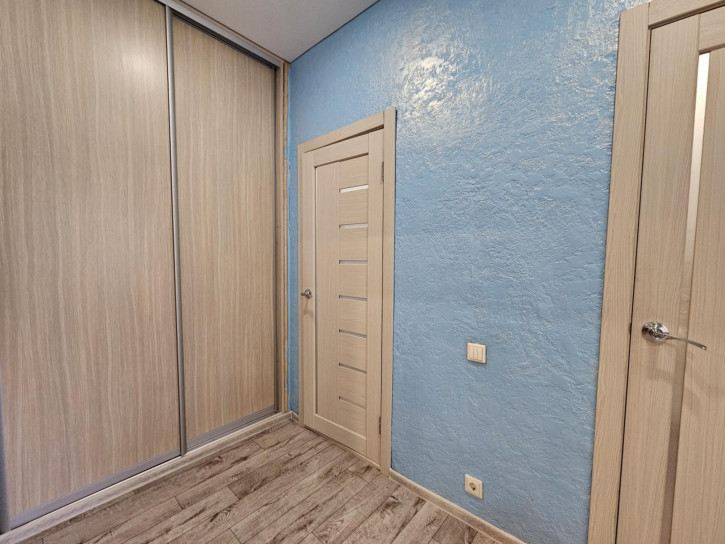 2-комн квартира Жуковского ул., 17
