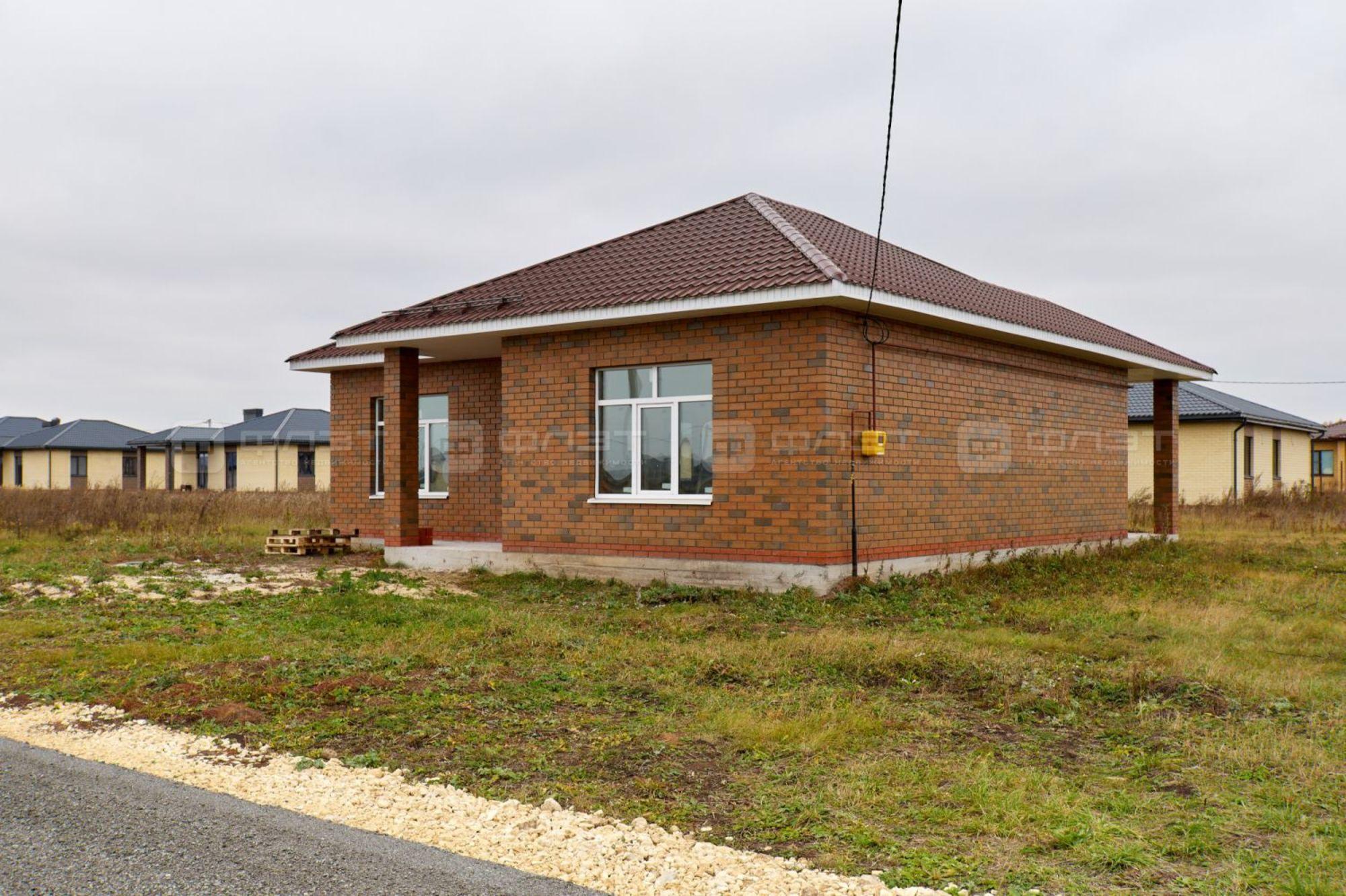 Купить дачу, дом, коттедж за 8 000 000 рублей на ул. Первостроителей, дом 52