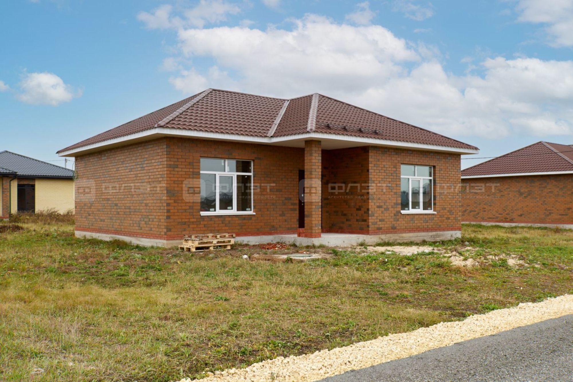 Купить дачу, дом, коттедж за 8 000 000 рублей на ул. Первостроителей, дом 52