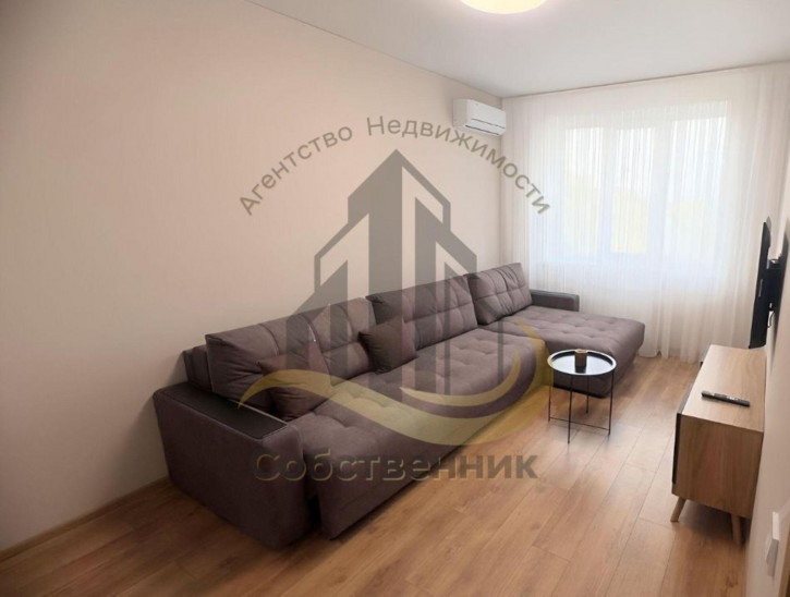 1-комн квартира Угарова пр-кт, 2
