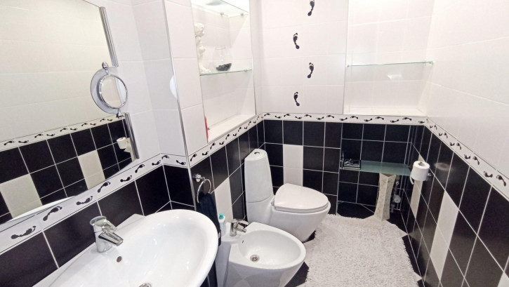 3-комн квартира 60 Армии ул., 27 3-комн квартира 60 Армии ул., 27