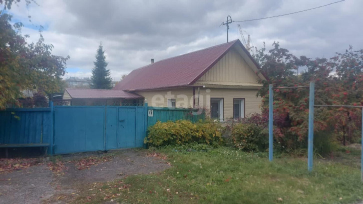 Коттедж/дом Любинская 4-я, 47 Коттедж/дом Любинская 4-я, 47