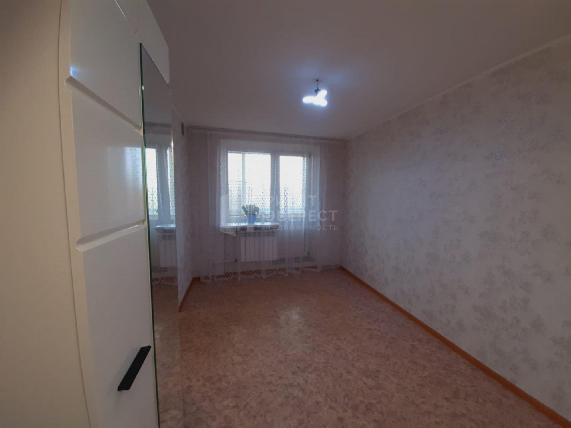 Купить комнату за 2 100 000 рублей на Баженова ул., 28, литера а