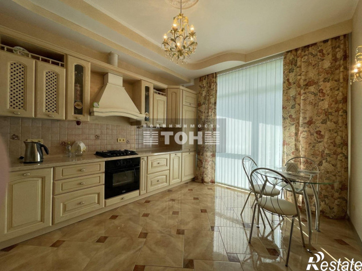 3-комн квартира ул. Красноармейская, д. 11