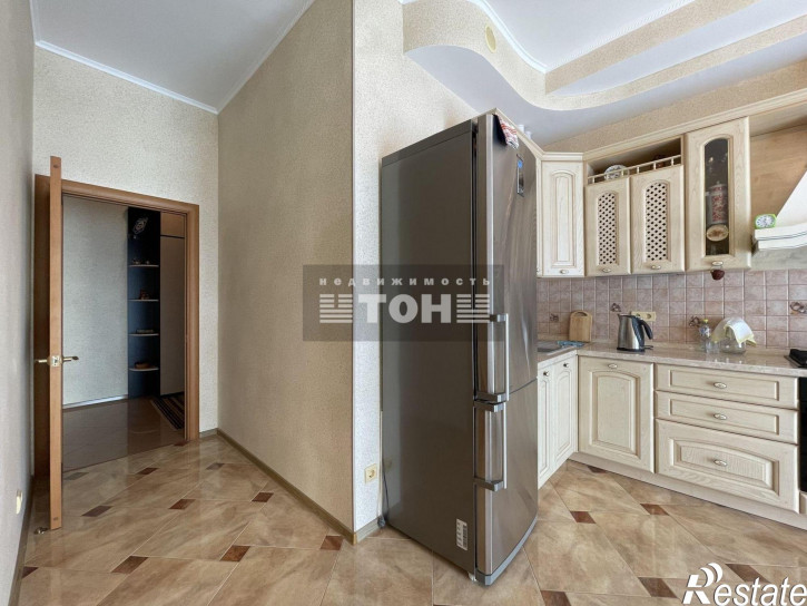 3-комн квартира ул. Красноармейская, д. 11