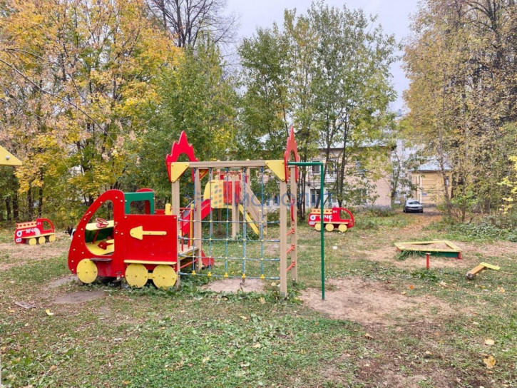 Комната 2-й Кемеровский пер, 4