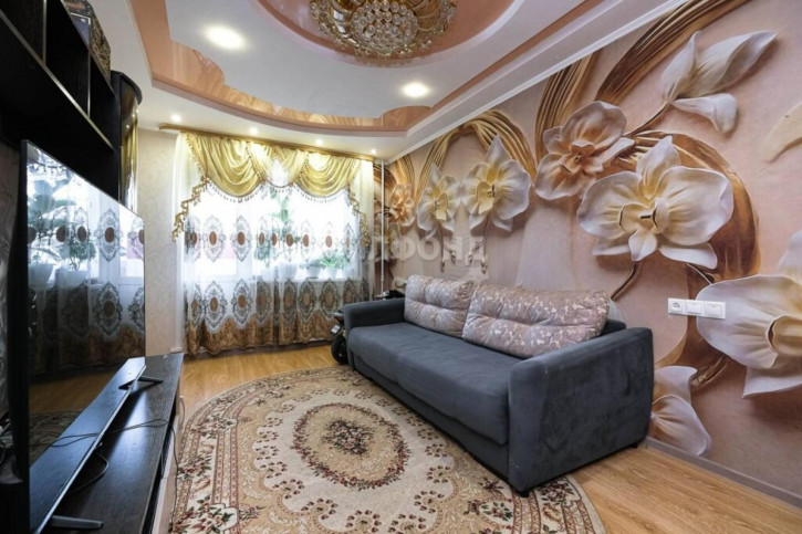 3-комн квартира Доватора, 31