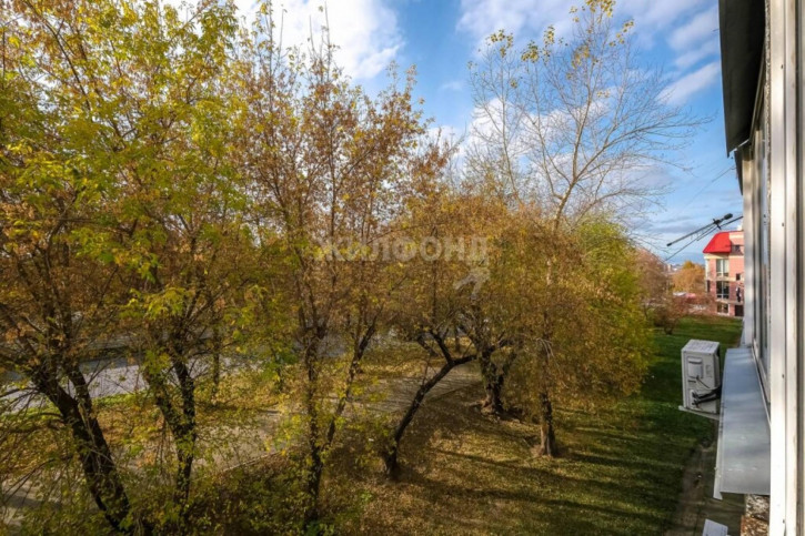 3-комн квартира Доватора, 31