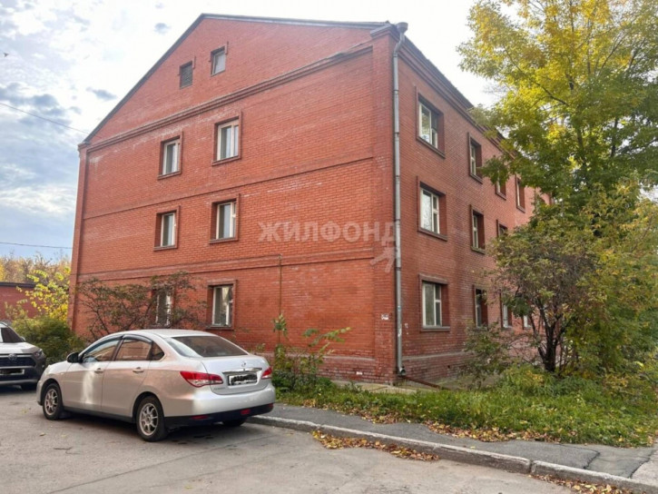 4-комн квартира Объединения, 22
