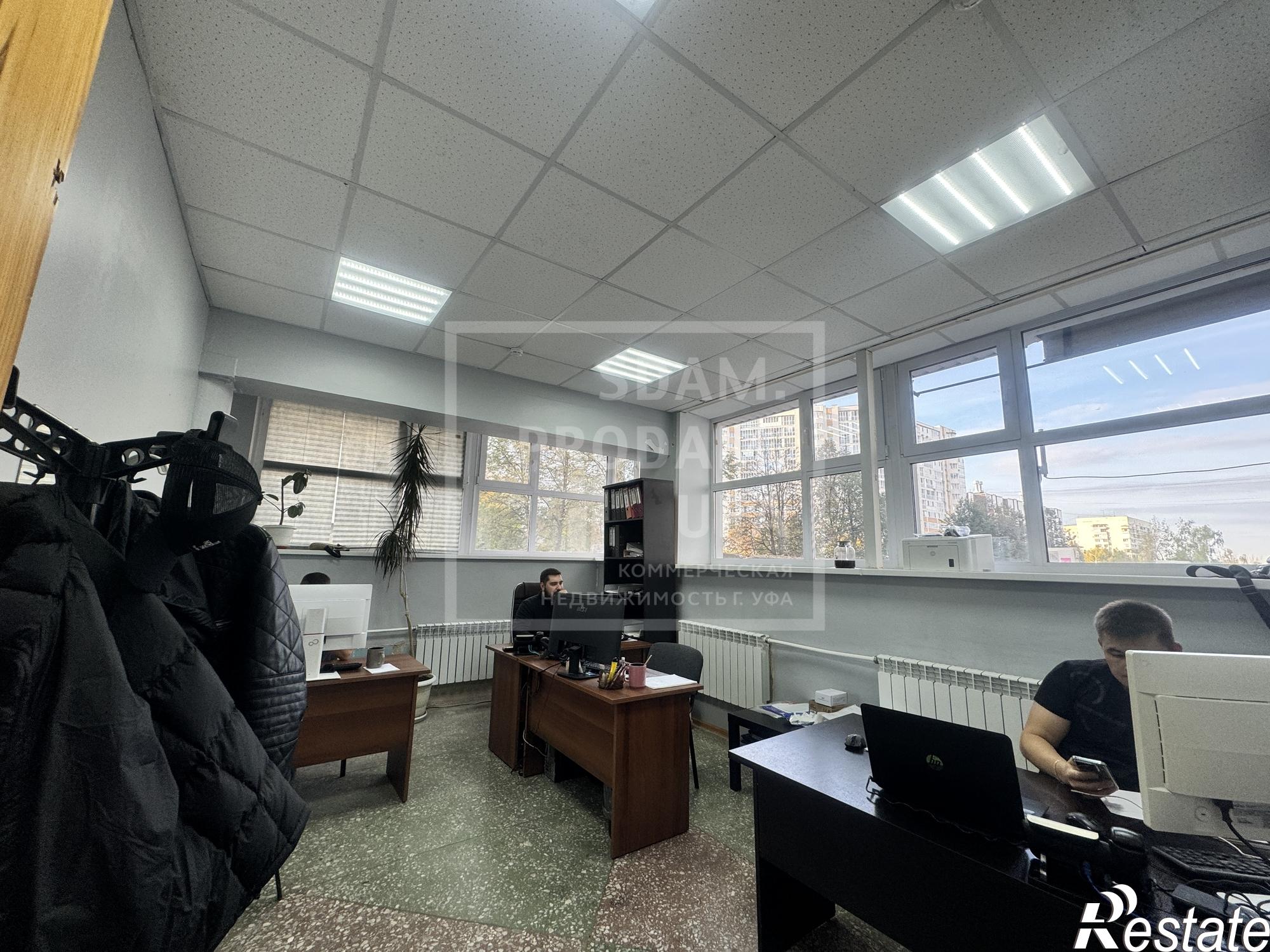 Сдать офис, помещение под офис за 200 000 рублей на Российская улица, д.11