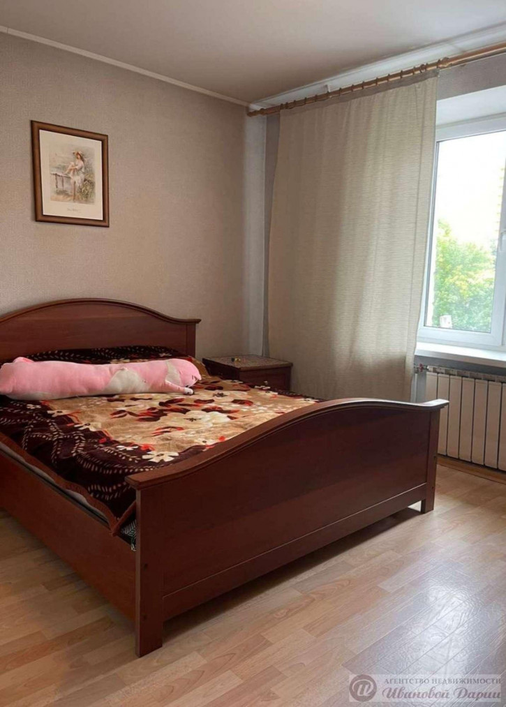 3-комн квартира Николая Панова улица, 38А
