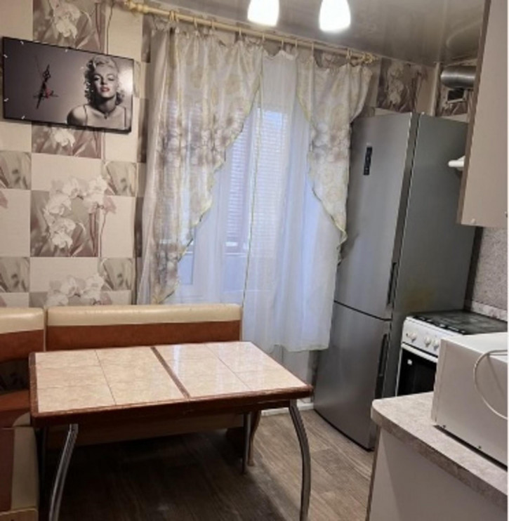 1-комн квартира Свободы улица, 147