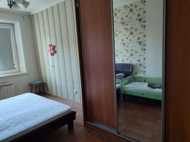 2-комн квартира Кирова проспект, 48