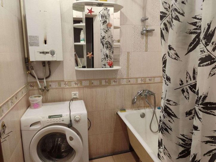 2-комн квартира Кирова проспект, 48