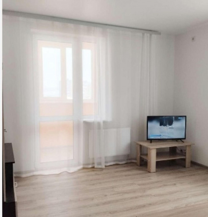 2-комн квартира Революционная улица, 101д