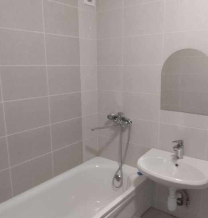 2-комн квартира Революционная улица, 101д