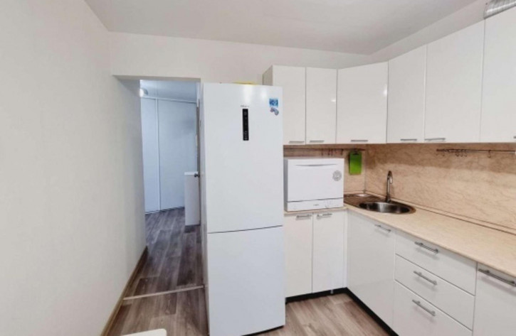 1-комн квартира Агибалова улица, 78 1-комн квартира Агибалова улица, 78
