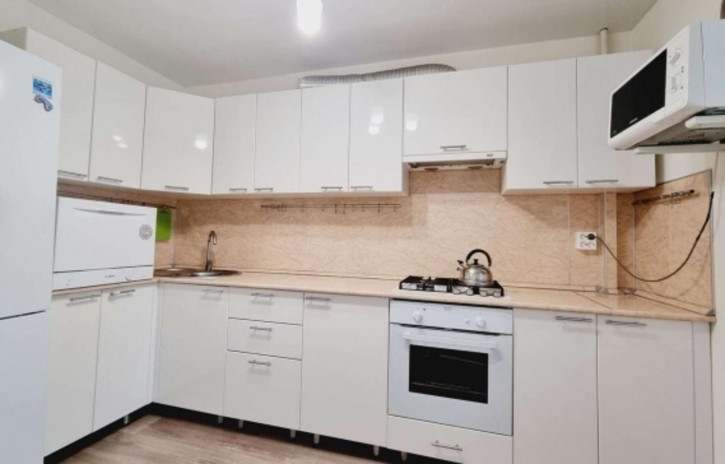 1-комн квартира Агибалова улица, 78 1-комн квартира Агибалова улица, 78