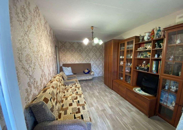 2-комн квартира Агибалова улица, 76