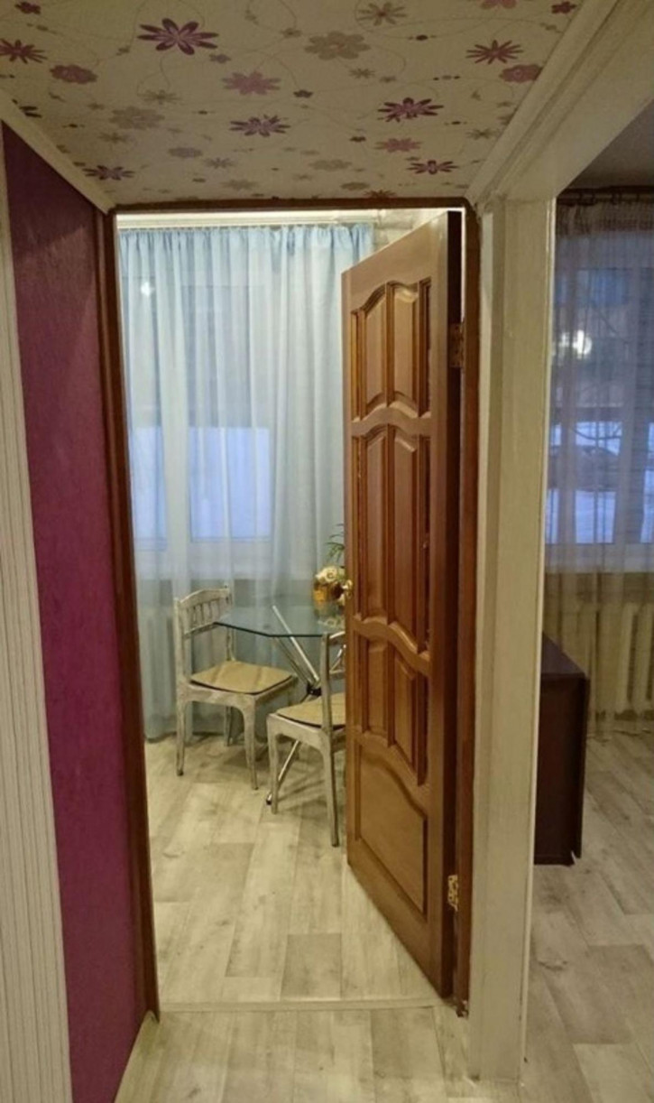 1-комн квартира Победы улица, 4