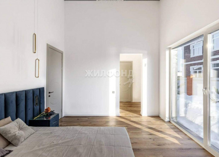 Коттедж/дом Старо-Трактовая улица Коттедж/дом Старо-Трактовая улица