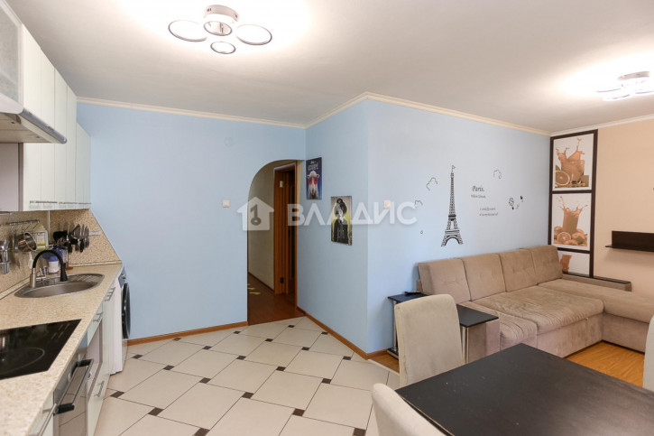 2-комн квартира улица Нижняя Дуброва