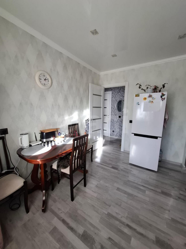 3-комн квартира улица Некрасова, 9