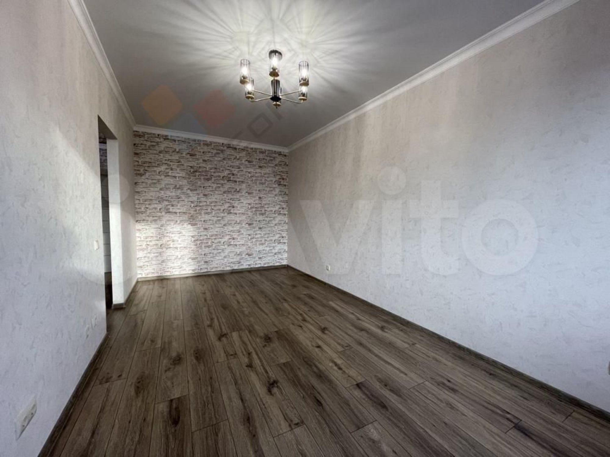 Купить квартиру за 5 200 000 рублей на Адмиралтейский б-р, 3 Купить квартиру за 5 200 000 рублей на Адмиралтейский б-р, 3