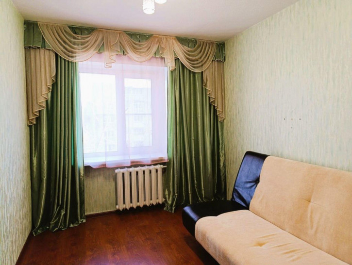 Комната Асаткина ул, 32