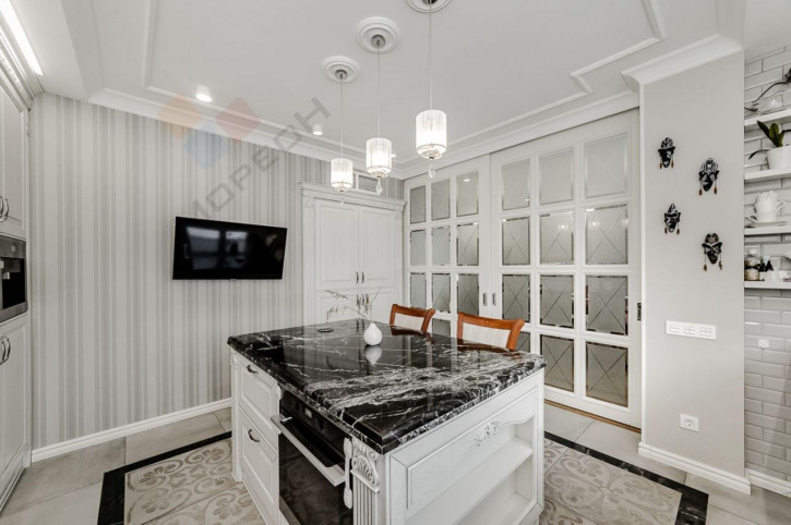 4-комн квартира Кожевенная ул, 24