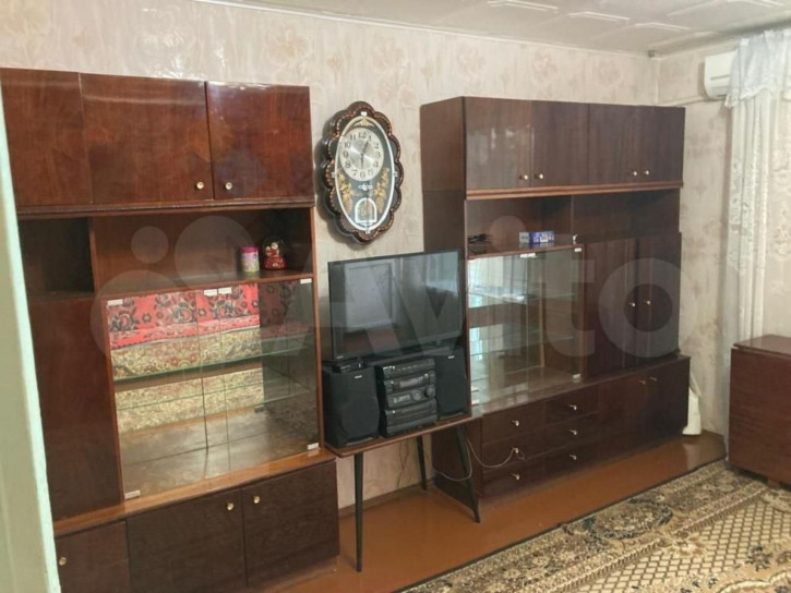 4-комн квартира Симферопольская ул, 16