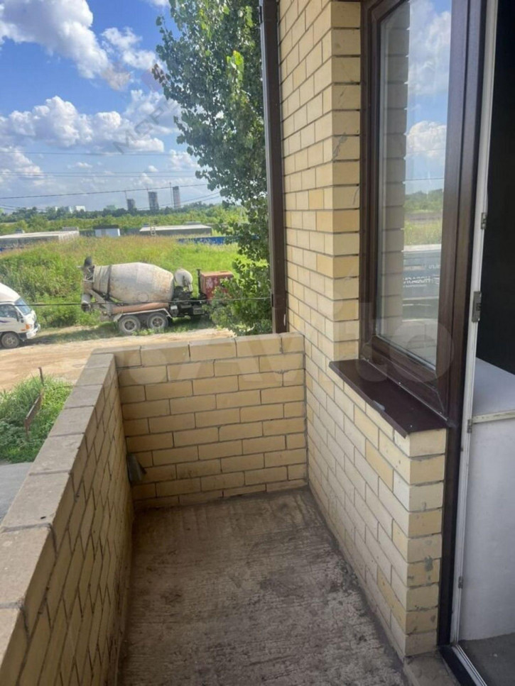 1-комн квартира Сорока ул, 4