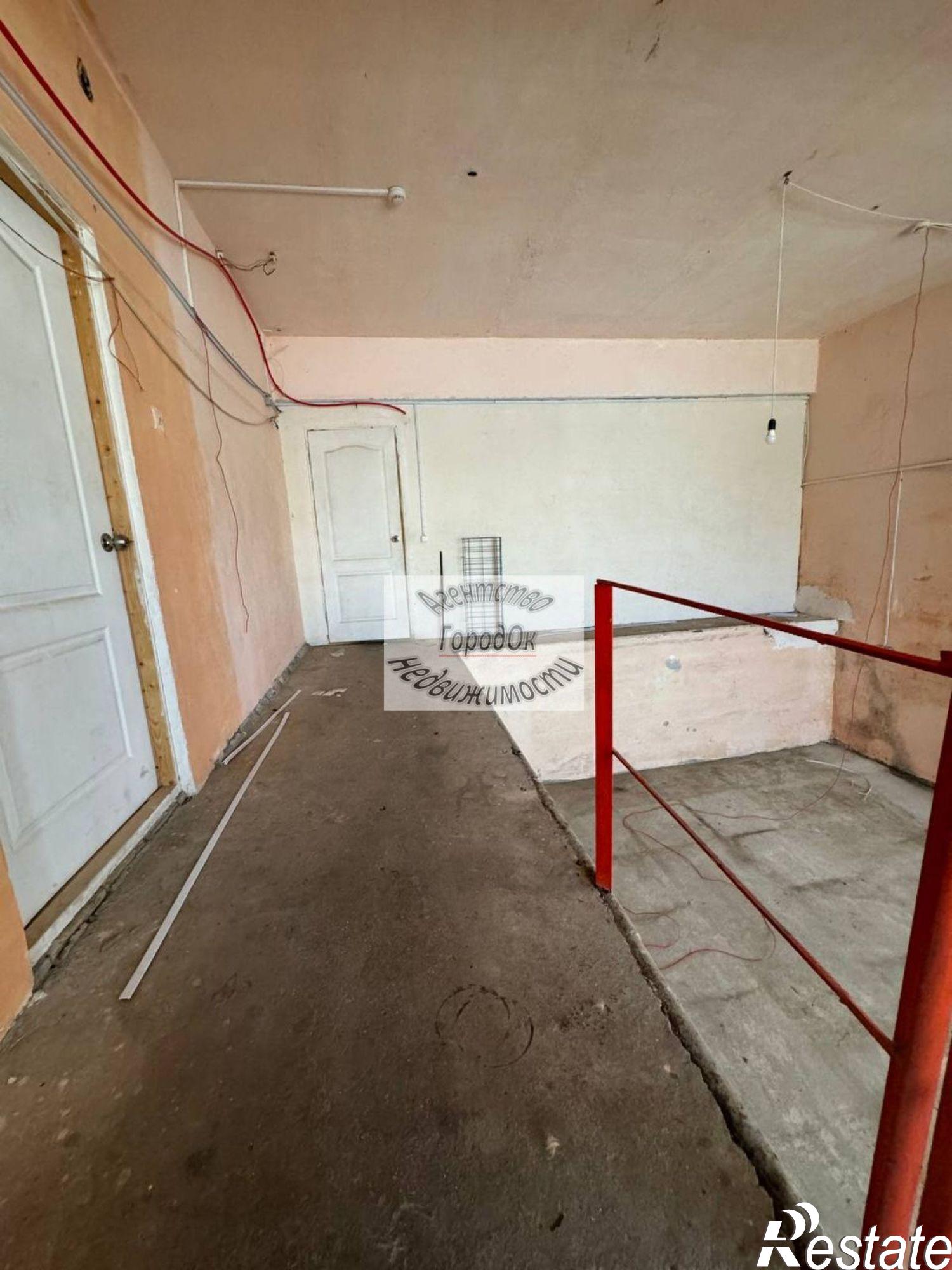 Купить помещение свободного назначения за 14 000 000 рублей на Кузнецова ул, 18