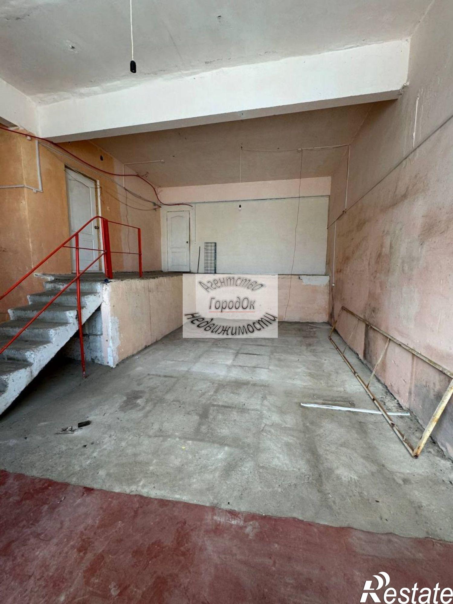 Купить помещение свободного назначения за 14 000 000 рублей на Кузнецова ул, 18