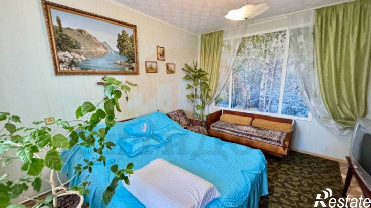 4-комн квартира Мира ул., 27