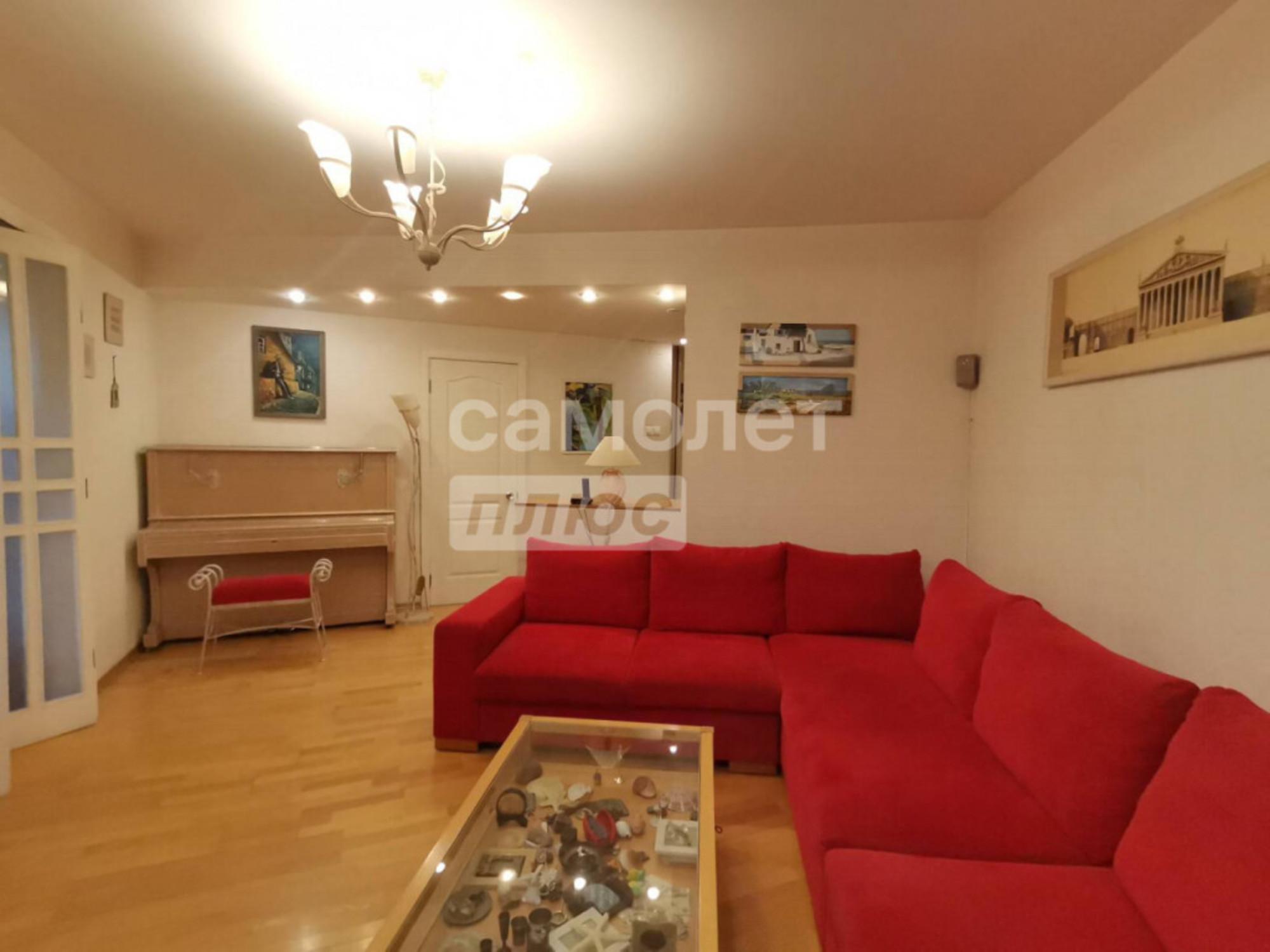 Продажа 3-комн квартиры Красный проспект, 186