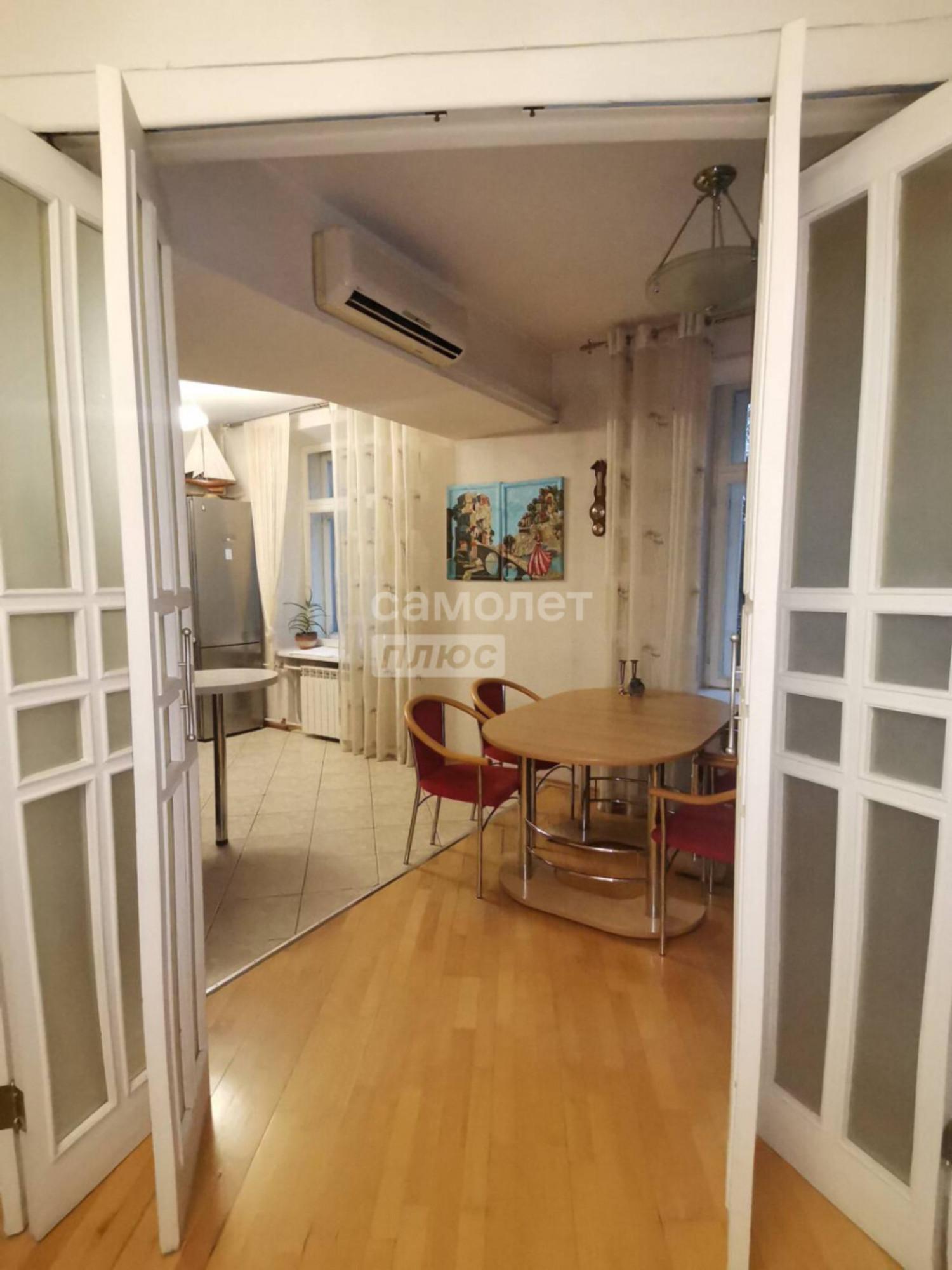 Продажа 3-комн квартиры Красный проспект, 186