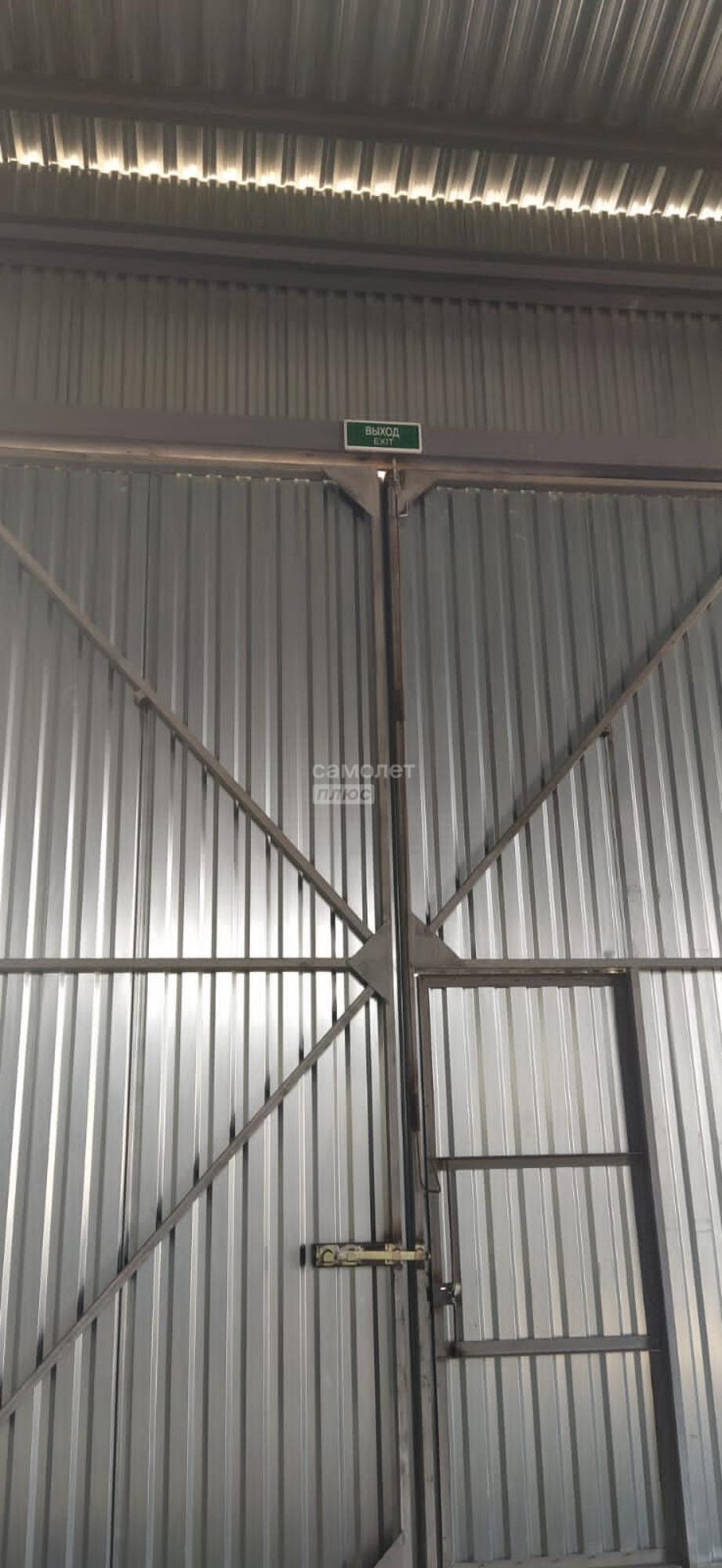 Купить офис, помещение под офис за 51 000 000 рублей на Зорге, 297