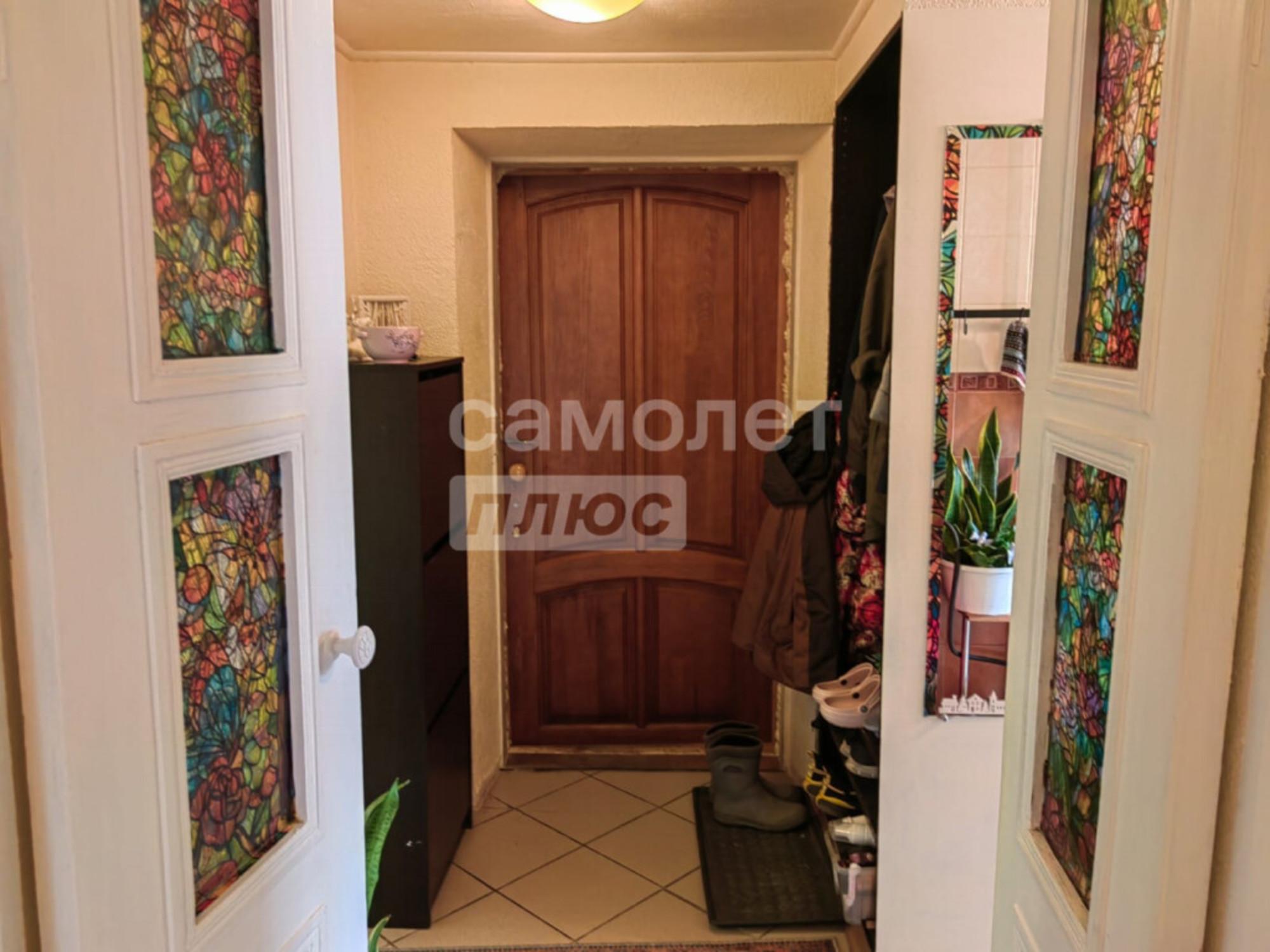 Продажа дома Ньютона, 18