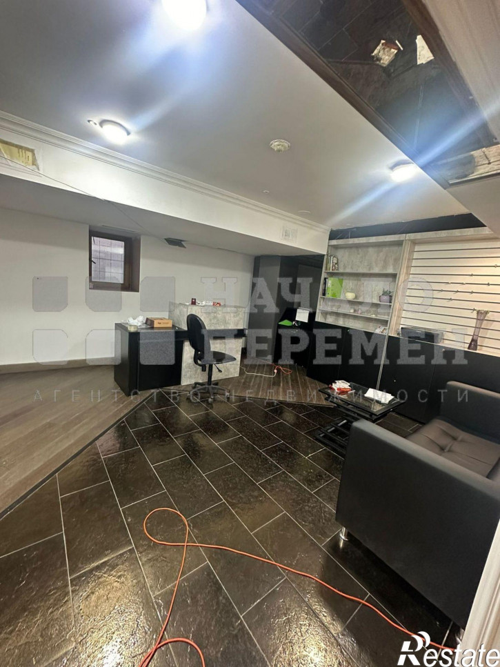 Торговое помещение Красный пр-кт, 99