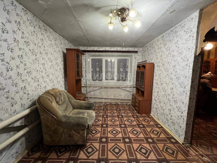 1-комн квартира Школьная улица, д.15 1-комн квартира Школьная улица, д.15