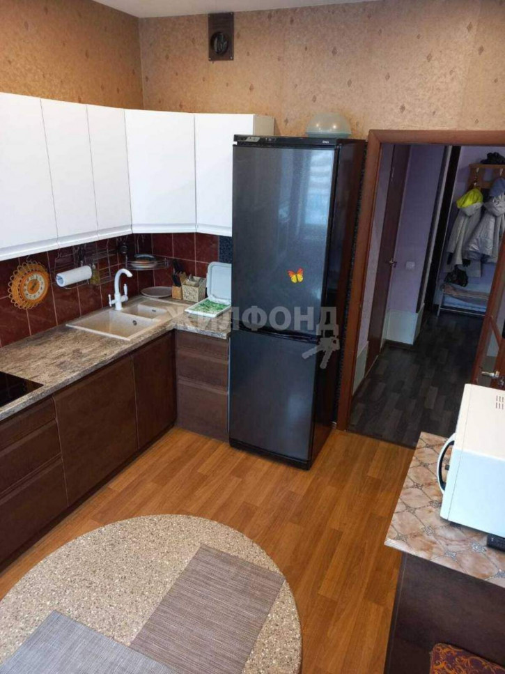3-комн квартира Богдана Хмельницкого улица, д.5 3-комн квартира Богдана Хмельницкого улица, д.5