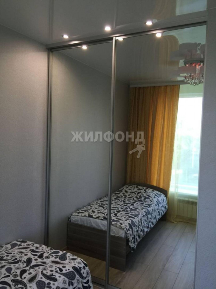 3-комн квартира Шевченко, 25